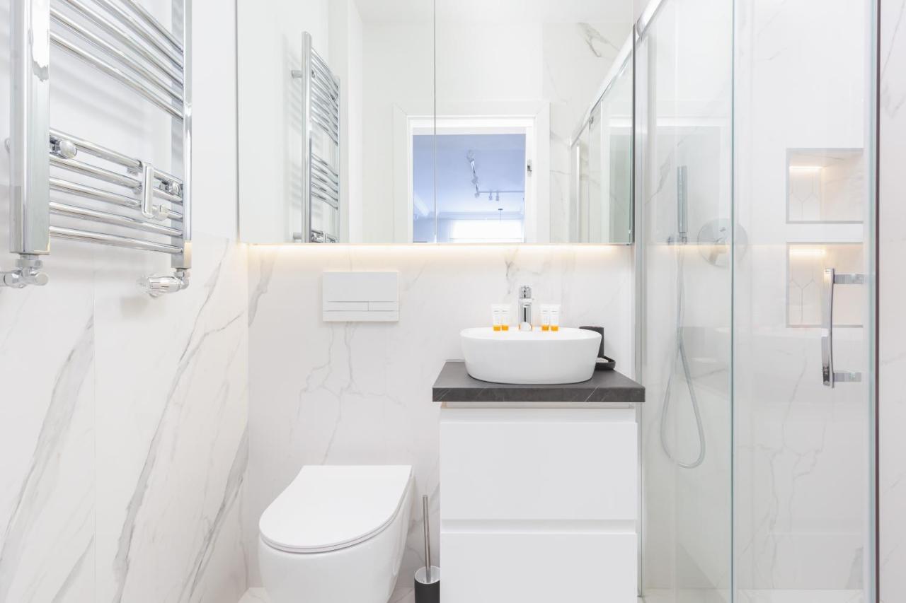 Apartment Bialobrzeska Warsaw Ochota By Renters エクステリア 写真