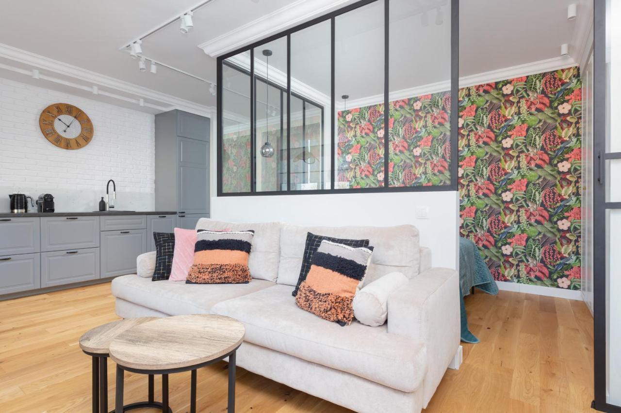 Apartment Bialobrzeska Warsaw Ochota By Renters エクステリア 写真